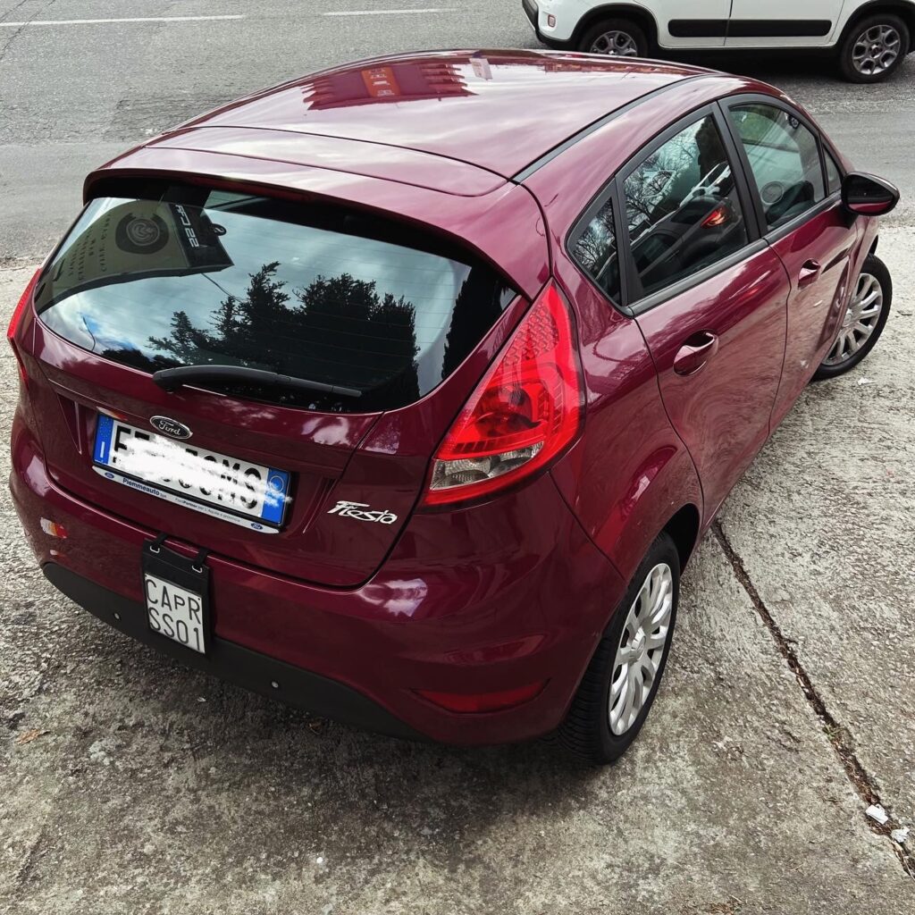 Ford Fiesta 1.400cc 75 cv